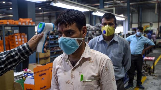 According to the health bulletin, the state’s death toll also rose to 28 with four people succumbing to the infection in last 24 hours ((Photo: AFP)) According to the health bulletin, the state’s death toll also rose to 28 with four people succumbing to the infection in last 24 hours ((Photo: AFP))