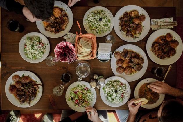 Engaging in family meals may be a matter of improving communication and support at home, suggests a new study. (Unsplash) Engaging in family meals may be a matter of improving communication and support at home, suggests a new study. (Unsplash)