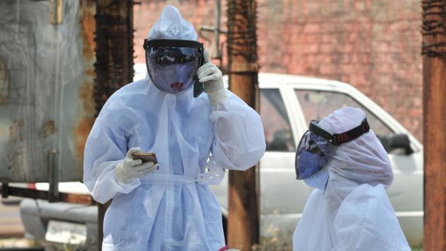 The Congress alleges that there has been a scam in the procurement of personal protective equipment (PPE) to fight teh Covid-19 pandemic in Odisha.(Representative image/HT PHOTO)