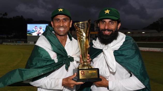 Younis Khan (L) with Misbah-ul-Haq (R)(AFP) Younis Khan (L) with Misbah-ul-Haq (R)(AFP)