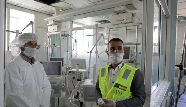 A nurse and a trainer are pictured during a training for operating ventilators in the ICU of a hospital allocated for coronavirus patients, Yemen. (Reuters File / Photo used for representational purpose only) A nurse and a trainer are pictured during a training for operating ventilators in the ICU of a hospital allocated for coronavirus patients, Yemen. (Reuters File / Photo used for representational purpose only)