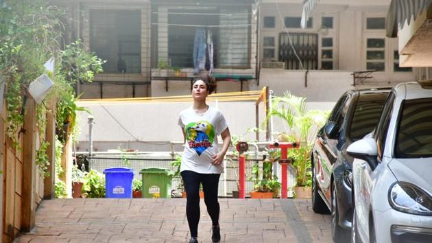 Kareena Kapoor Khan jogs in her building compound. (Varinder Chawla)