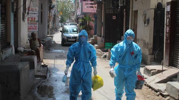 A total of 640 patients have been discharged so far. Most of the new cases are in the age bracket of 21-40, as per the data. (Yogendra Kumar/HT file photo) A total of 640 patients have been discharged so far. Most of the new cases are in the age bracket of 21-40, as per the data. (Yogendra Kumar/HT file photo)