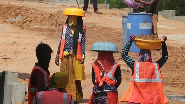 A group of seven activists has claimed that funds meant for constructions workers under Goa Building and Other Construction Workers Welfare Scheme are going to bogus beneficiaries.(Representative Photo/HT) A group of seven activists has claimed that funds meant for constructions workers under Goa Building and Other Construction Workers Welfare Scheme are going to bogus beneficiaries.(Representative Photo/HT)