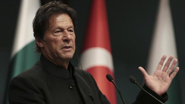 Prime Minister Imran Khan has not commented on the findings of the Economic Survey released ahead of Pakistan’s budget(AP)