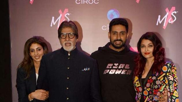 Amitabh Bachchan with Abhishek Bachchan, Aishwarya Rai and Shweta Nanda. Amitabh Bachchan with Abhishek Bachchan, Aishwarya Rai and Shweta Nanda.