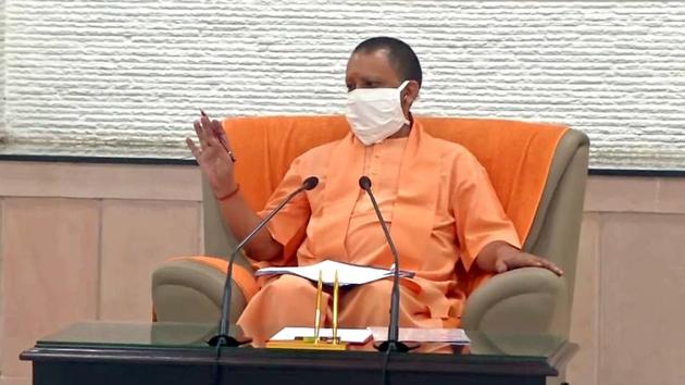 Uttar Pradesh Chief Minister Yogi Adityanath holds a meeting with the officers of 'COVID-19 management team-11', in Lucknow on Saturday.(ANI) Uttar Pradesh Chief Minister Yogi Adityanath holds a meeting with the officers of 'COVID-19 management team-11', in Lucknow on Saturday.(ANI)
