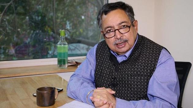 Himachal Pradesh police has started a probe on journalist Vinod Dua for criticising the lockdown on his YouTube channel.(@SamiullahKhan__/Twitter)