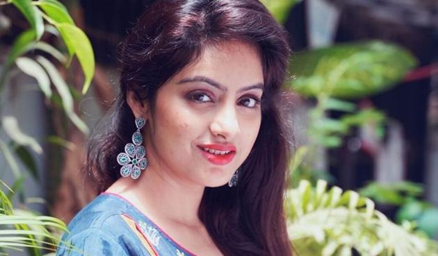 Deepika Singh played the lead role in Diya Aur Baati Hum. Deepika Singh played the lead role in Diya Aur Baati Hum.
