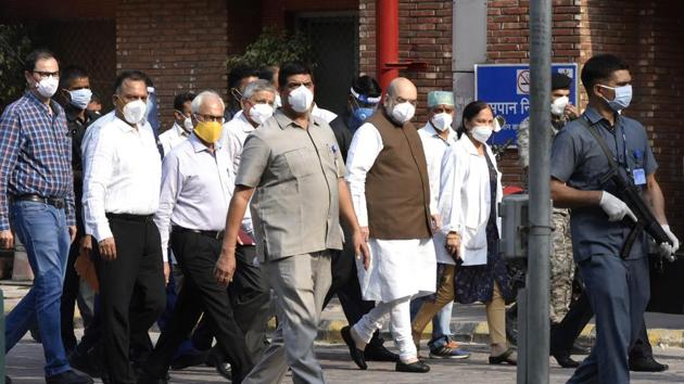 Union Home Minister Amit Shah during a Covid-19 preparedness review of Lok Nayak Jai Prakash (LNJP) Hospital in New Delhi. (Vipin Kumar/HT PHOTO) Union Home Minister Amit Shah during a Covid-19 preparedness review of Lok Nayak Jai Prakash (LNJP) Hospital in New Delhi. (Vipin Kumar/HT PHOTO)