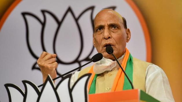 Union Defence Minister and senior BJP leader Rajnath Singh addresses the 'Jammu and Kashmir Jan-Samvad' virtual rally, at BJP HQ in New Delhi. (PTI) Union Defence Minister and senior BJP leader Rajnath Singh addresses the 'Jammu and Kashmir Jan-Samvad' virtual rally, at BJP HQ in New Delhi. (PTI)
