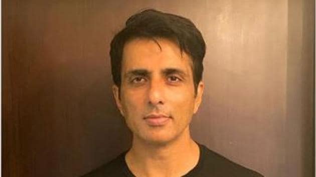Sonu Sood says he has helped over 30000 migrant workers reach their homes.