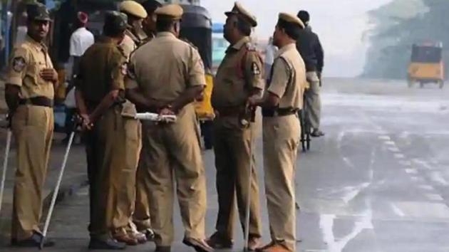 The police is looking for the accused groom and his relatives.(PTI) The police is looking for the accused groom and his relatives.(PTI)