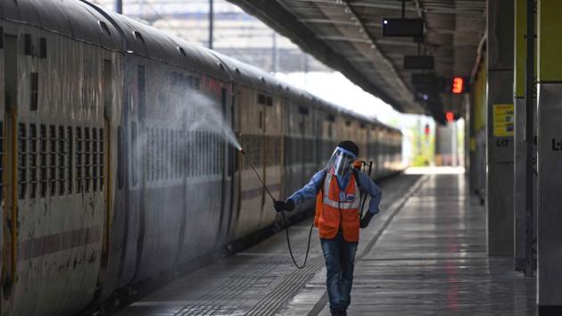 The Railways has deployed 33 coaches in Delhi Cantonment, 30 at Adarsh Nagar, 21 at Safdarjung station, 13 each at Tughlaqabad and Shahdara, and 26 at Patel Nagar.(Biplov Bhuyan/HT PHOTO)