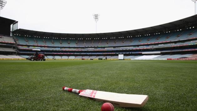 A bat and ball are seen on the turf ahead of day 2 of the Sheffield Shield match between Victoria and Western Australia at Melbourne Cricket Ground on November 26, 2014 in Melbourne, Australia.(Getty Images)