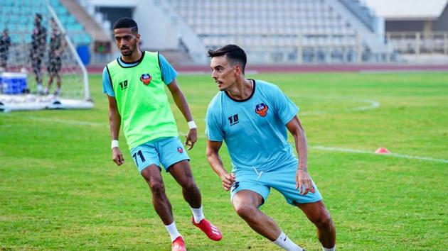 Edu Bhedia in one of FC Goa’s training sessions.(HT Photo) Edu Bhedia in one of FC Goa’s training sessions.(HT Photo)