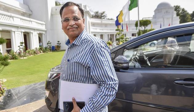 New Delhi: Delhi Health Minister Satyendra Jain arrives for a special session of 17th Legislative Assembly of Delhi at Delhi Vidhan Sabha in New Delhi, Friday, March 13, 2020. (PTI Photo/Ravi Choudhary)(PTI13-03-2020_000132B)(PTI) New Delhi: Delhi Health Minister Satyendra Jain arrives for a special session of 17th Legislative Assembly of Delhi at Delhi Vidhan Sabha in New Delhi, Friday, March 13, 2020. (PTI Photo/Ravi Choudhary)(PTI13-03-2020_000132B)(PTI)