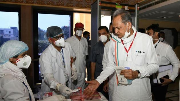 Rajasthan chief minister Ashok Gehlot reaches state assembly to cast his vote in Rajya Sabha election.(Twitter/@ashokgehlot51)