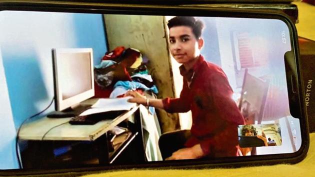 Om Kumar Yadav never realised before that he could ever miss going to school. (HT Photo) Om Kumar Yadav never realised before that he could ever miss going to school. (HT Photo)