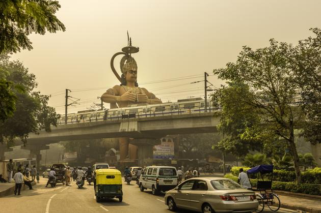 Delhi roads: The lockdown has made drivers nostalgic for the freedom of the road, perhaps even for the mundane frustrations of being stuck in a traffic jam! (Shutterstock) Delhi roads: The lockdown has made drivers nostalgic for the freedom of the road, perhaps even for the mundane frustrations of being stuck in a traffic jam! (Shutterstock)