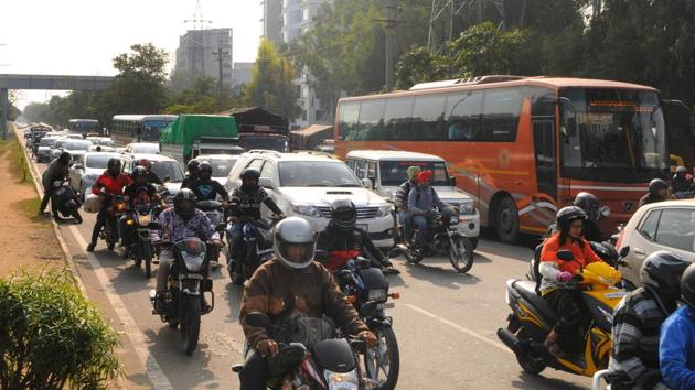 The ₹183-crore project—flyover, underpass and elevated rotary—was approved by the Union ministry of road transport and highways (MoRTH) in February 2019 to decongest the Tribune rotary on the Dakshin Marg. (HT FILE) The ₹183-crore project—flyover, underpass and elevated rotary—was approved by the Union ministry of road transport and highways (MoRTH) in February 2019 to decongest the Tribune rotary on the Dakshin Marg. (HT FILE)
