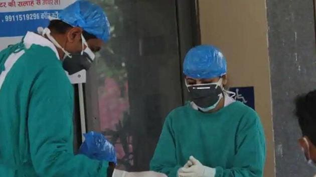 A fresh batch of 83 people have been cured and discharged in the last 24 hours. So far 4,435 patients have been discharged from various hospitals, the state’s Command Control Room informed. (HT PHOTO.) A fresh batch of 83 people have been cured and discharged in the last 24 hours. So far 4,435 patients have been discharged from various hospitals, the state’s Command Control Room informed. (HT PHOTO.)