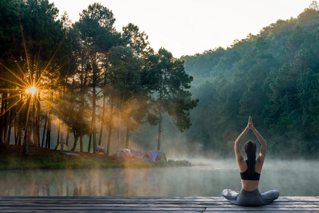 Stretch, breathe, meditate; yoga has helped a lot of people cope with lockdown anxiety.(Shutterstock)