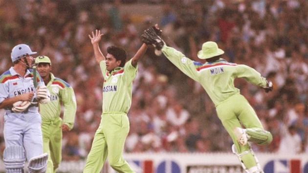 Aquib Javed celebrates during the 1992 World Cup.(Twitter)