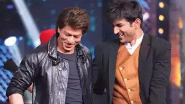 Sushant Singh Rajput and Shah Rukh Khan at an event.