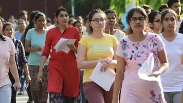 MP govt to grant general promotion to UG 1st and 2 year and PG final semester students. (HT file)
