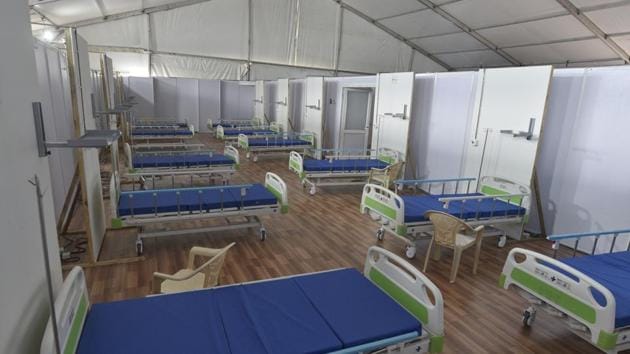 The Mumbai Metropolitan Region Development Authority (MMRDA) builds Phase 2 of open ground quarantine and isolation facility for coronavirus patients at Bandra-Kurla Complex (BKC) exhibition ground. (Satyabrata Tripathy/HT Photo) The Mumbai Metropolitan Region Development Authority (MMRDA) builds Phase 2 of open ground quarantine and isolation facility for coronavirus patients at Bandra-Kurla Complex (BKC) exhibition ground. (Satyabrata Tripathy/HT Photo)