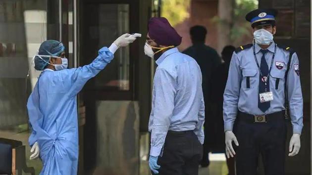 The security guard, 35-year-old Vijay Kumar, required multiple stitches in the head, but is out of danger and has been discharged from the hospital.(File photo for representation) The security guard, 35-year-old Vijay Kumar, required multiple stitches in the head, but is out of danger and has been discharged from the hospital.(File photo for representation)