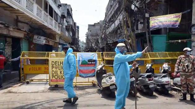 A Delhi government spokesperson on Wednesday said that in the last three months, key officers involved in the management of corona crisis have been frequently changed without taking the elected government into confidence. (Ajay Aggarwal /HT photo) A Delhi government spokesperson on Wednesday said that in the last three months, key officers involved in the management of corona crisis have been frequently changed without taking the elected government into confidence. (Ajay Aggarwal /HT photo)