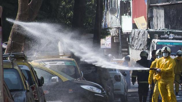 On Thursday, two separate incidents of fire were reported from Andheri and Nariman Point in the city, but nobody was injured.(Pratik Chorge/HT file photo. Representative image) On Thursday, two separate incidents of fire were reported from Andheri and Nariman Point in the city, but nobody was injured.(Pratik Chorge/HT file photo. Representative image)