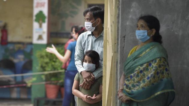 Delhi also revised the testing protocol for Covid 19 infected patients under home isolation today.(PTI Photo)