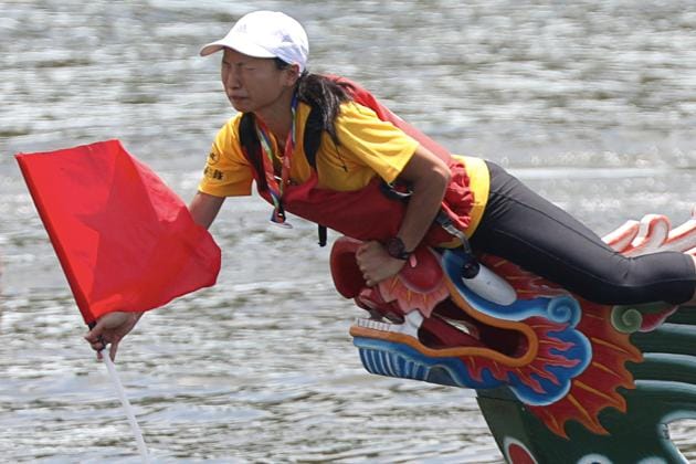 Teams compete during the Dragon Boat Festival in Taipei, Taiwan, June 25, 2020. (REUTERS)