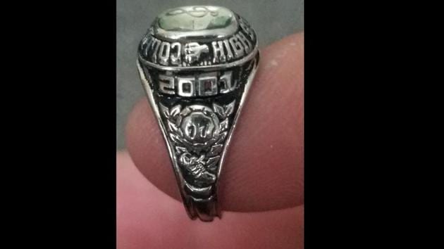 The story started when a Facebook user named John Porcella found a ring on the Jacksonville beach.(Facebook/@Amy Goetz) The story started when a Facebook user named John Porcella found a ring on the Jacksonville beach.(Facebook/@Amy Goetz)