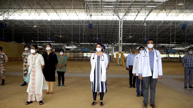 A huge contingent of medics and ITBP officials have been deployed to manage the Radha Soami Satsang Beas facility to treat Covid 19 patients.(ANI Photo)