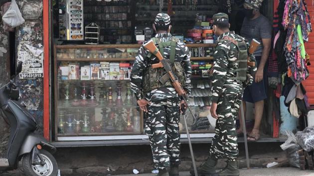 The total number of deaths in the country’s largest paramilitary force has risen to eight, according to CRPF officials.(HT PHOTO.) The total number of deaths in the country’s largest paramilitary force has risen to eight, according to CRPF officials.(HT PHOTO.)