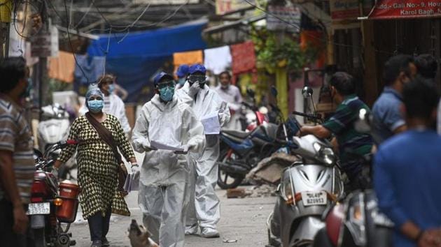 The maximum 86 deaths have been reported from Agra, followed by Meerut at 79. (Biplov Bhuyan/HT PHOTO) The maximum 86 deaths have been reported from Agra, followed by Meerut at 79. (Biplov Bhuyan/HT PHOTO)