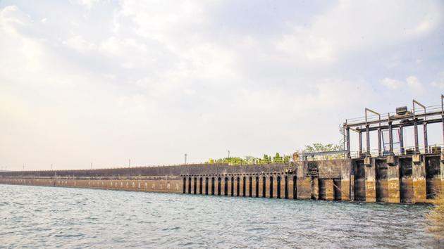 The Khadakwasla dam supplies water to Pune city for irrigation, industrial and drinking purposes. (Sanket Wankhade/HT PHOTO) The Khadakwasla dam supplies water to Pune city for irrigation, industrial and drinking purposes. (Sanket Wankhade/HT PHOTO)