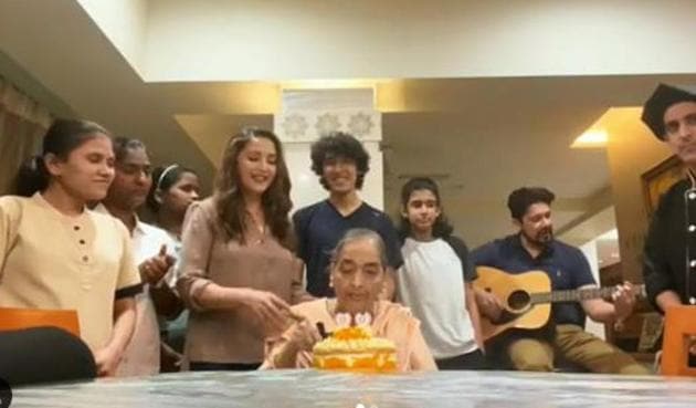 Madhuri celebrates 80th birthday of her mom. Madhuri celebrates 80th birthday of her mom.