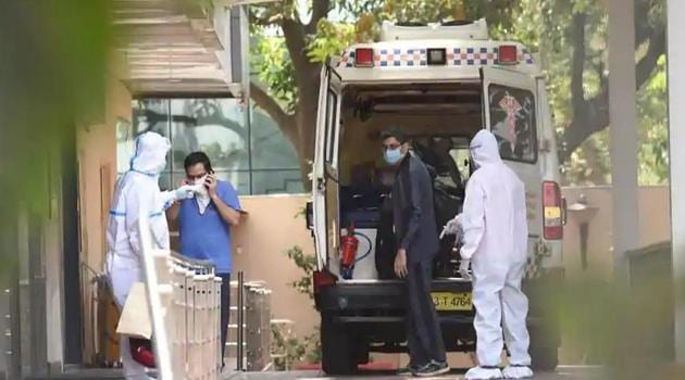 The hospital used to receive around 1,700 to 1,800 patients in its clinics every day before the lockdown. The clinics will be operated in a “Covid Safe Area” between 8am and 8pm. (Sonu Mehta/HT photo) The hospital used to receive around 1,700 to 1,800 patients in its clinics every day before the lockdown. The clinics will be operated in a “Covid Safe Area” between 8am and 8pm. (Sonu Mehta/HT photo)