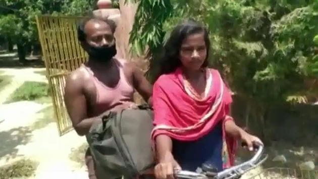 Jyoti rode her bicycle for 1200 kms to take her injured father to their native village in Bihar. Jyoti rode her bicycle for 1200 kms to take her injured father to their native village in Bihar.