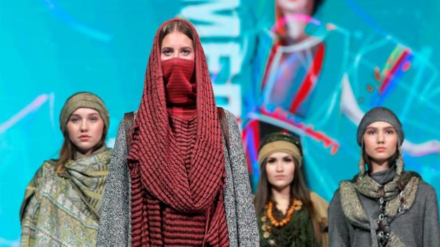 Models present creations Desert call by Belarusian designers Alina Loiko and Yuliya Shved during a show at the festival and contest Fashion Mill, amid the coronavirus disease (COVID-19) outbreak, in Minsk, Belarus June 30, 2020. (REUTERS/Vasily Fedosenko) Models present creations Desert call by Belarusian designers Alina Loiko and Yuliya Shved during a show at the festival and contest Fashion Mill, amid the coronavirus disease (COVID-19) outbreak, in Minsk, Belarus June 30, 2020. (REUTERS/Vasily Fedosenko)