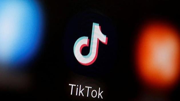 Cutting out TikTok immediately gives Alphabet Inc.’s YouTube a boost.(REUTERS)