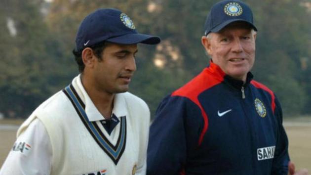 Irfan Pathan with Greg Chappell(Twitter)