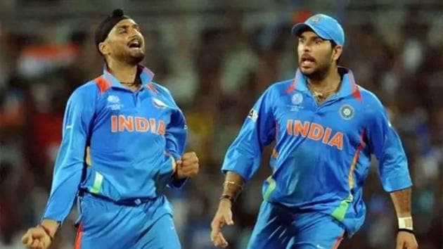 Harbhajan Singh and Yuvraj Singh (Twitter) Harbhajan Singh and Yuvraj Singh (Twitter)