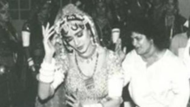 Saroj, who has been credited with choreographing over 2,000 songs, has won three National Awards and a number of other accolades. Here, she and Madhuri Dixit are seen rehearsing for Choli Ke Peeche Kya Hai.