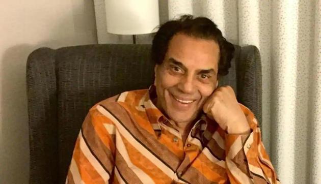 Dharmendra remembers the time when he watched films in a Ludhiana theatre. Dharmendra remembers the time when he watched films in a Ludhiana theatre.
